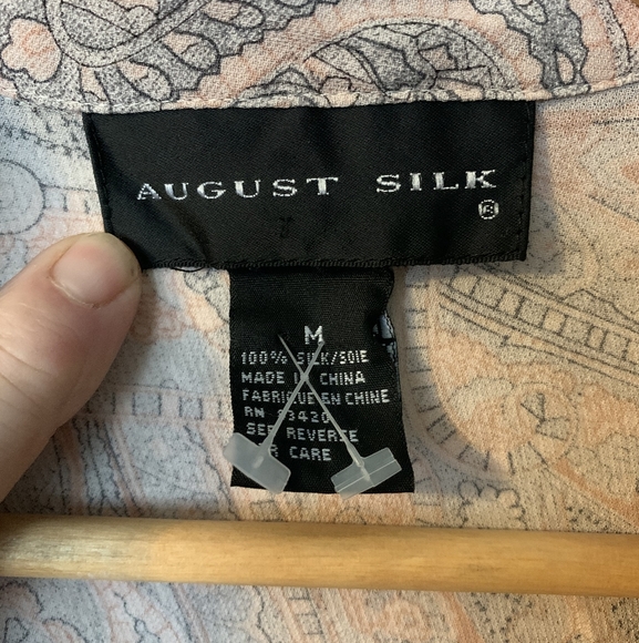 Beautiful August Silk Paisley pattern blouse - Picture 5 of 5